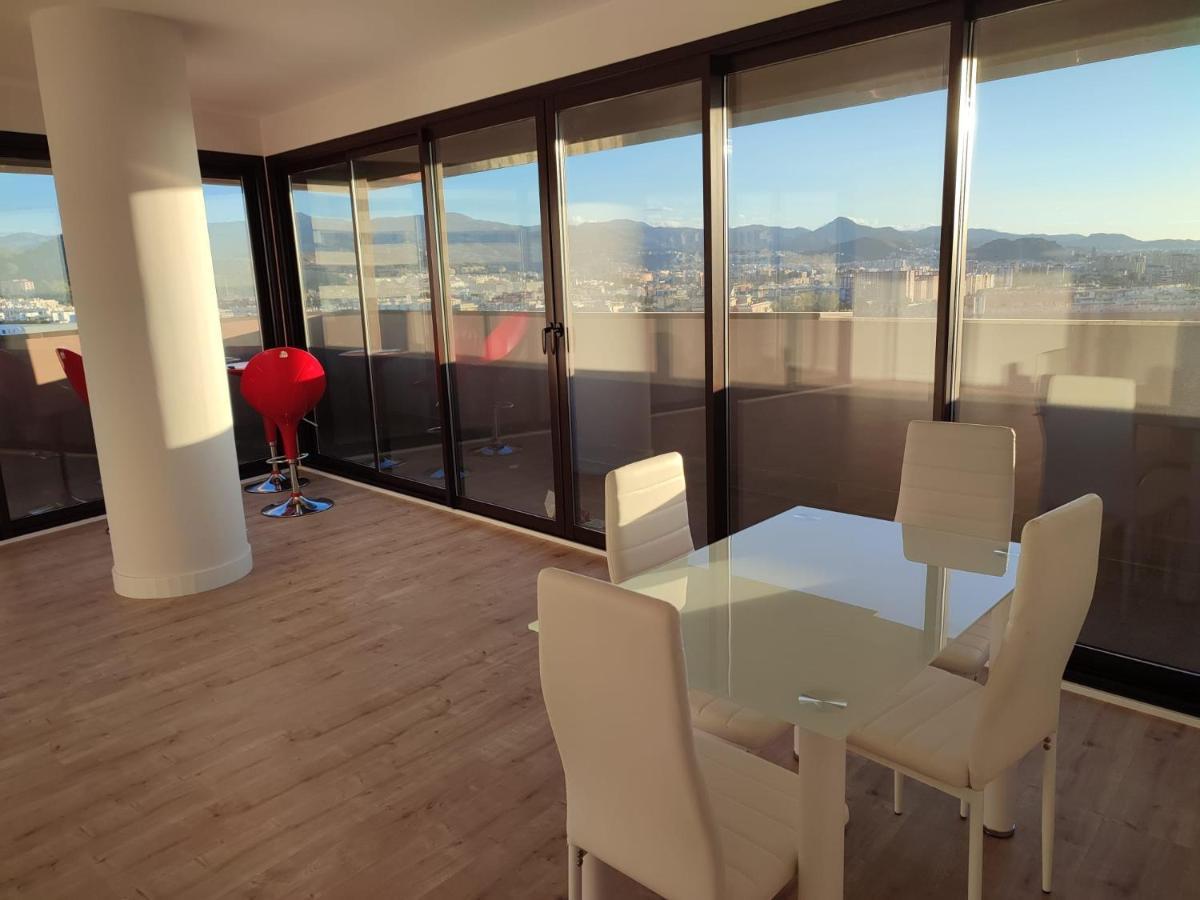 Apartamentum Espectacular Apartamento Con Increibles Vistas Appartamento Málaga Esterno foto