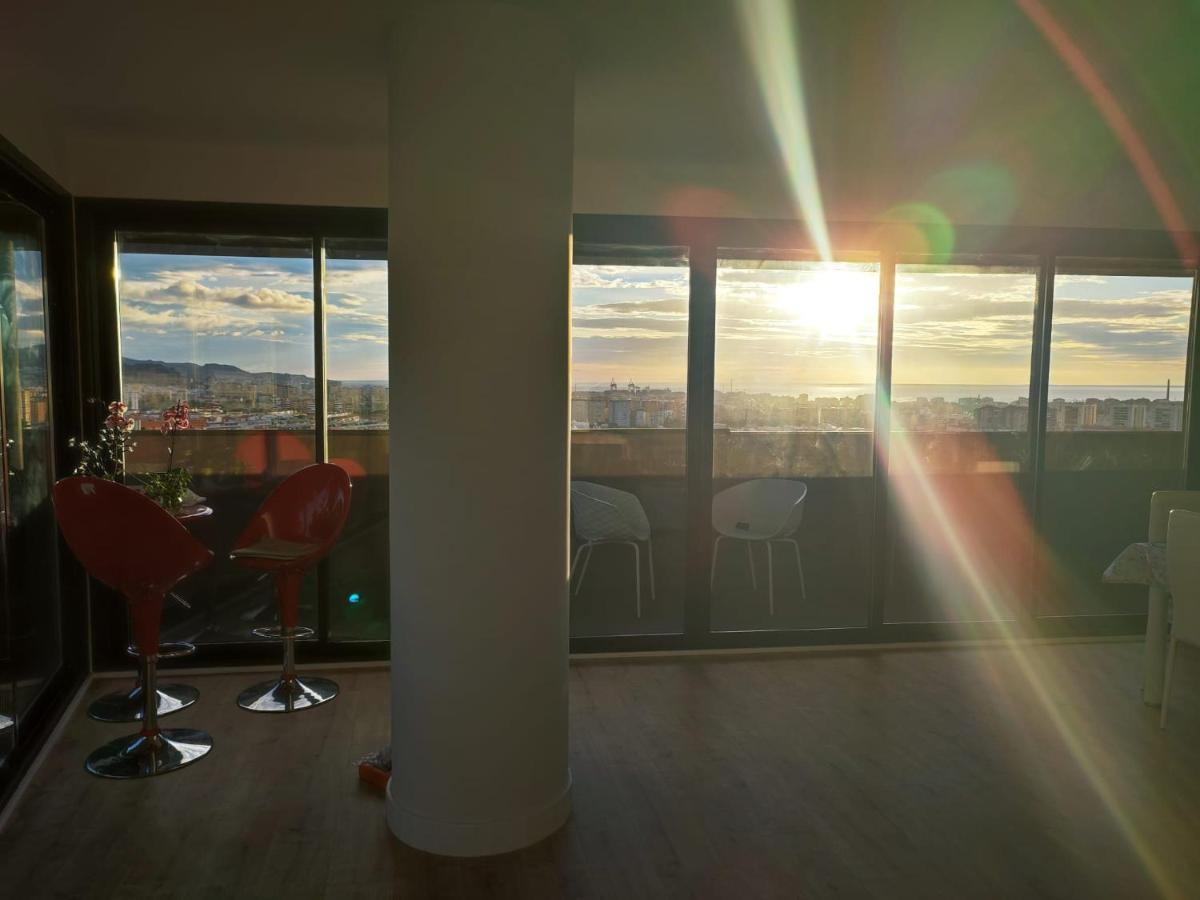 Apartamentum Espectacular Apartamento Con Increibles Vistas Appartamento Málaga Esterno foto